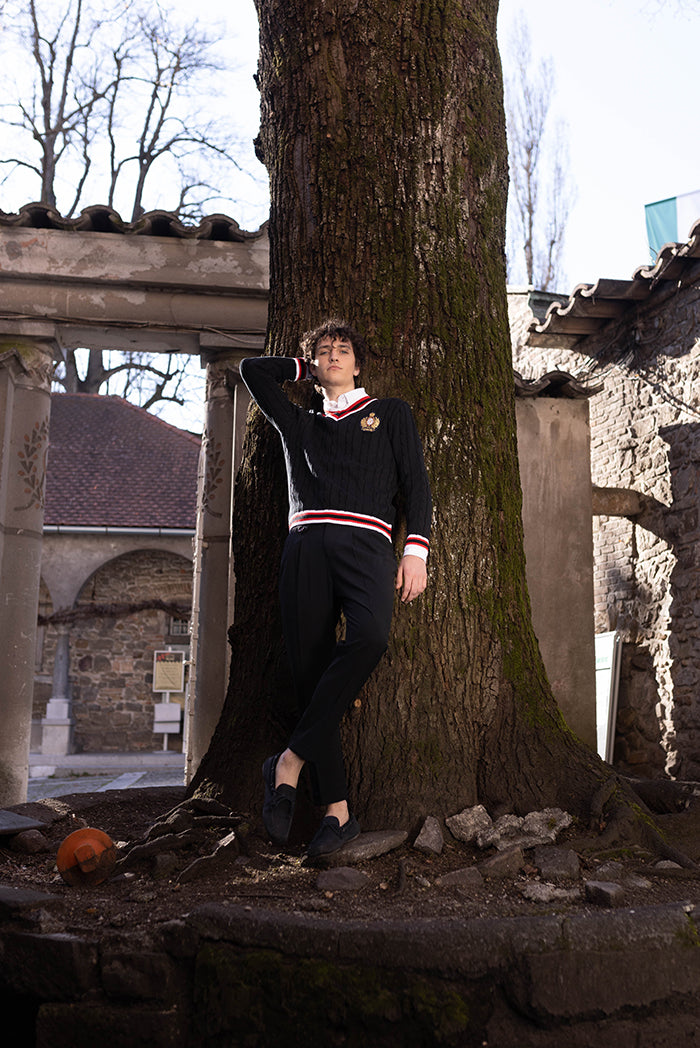 MEN Cable-Knit Signature Premium V-Neck BLACK