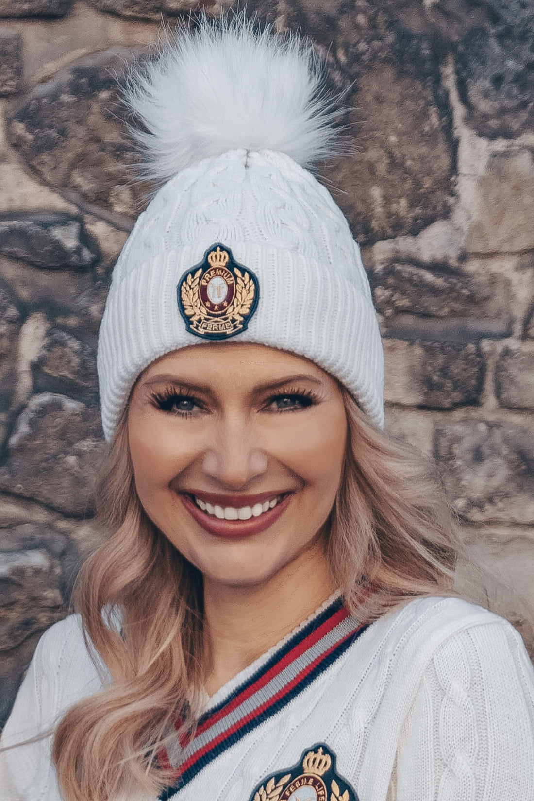 Cable-Knit Pom Pom Beanie WHITE