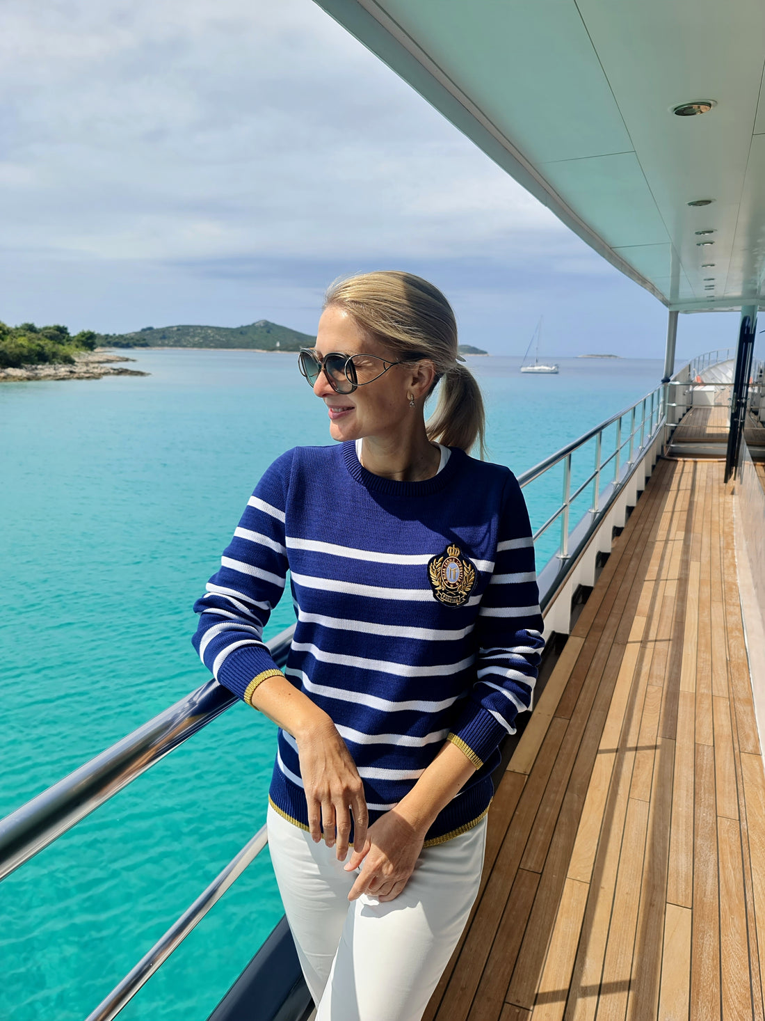 Striped Organic cotton C-neck Sweater NAVY -WHITE